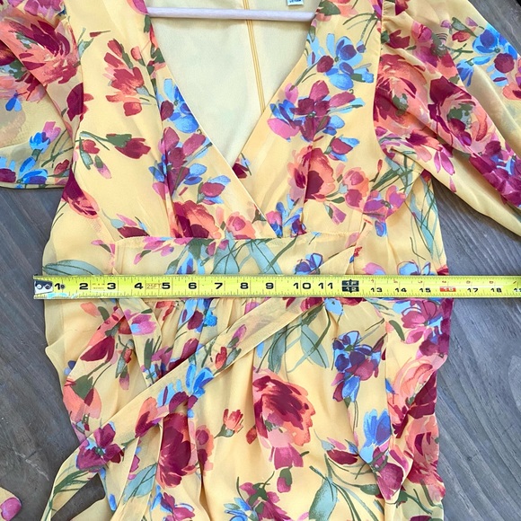 Shelby & Palmer Yellow Floral Dress - Picture 13 of 15